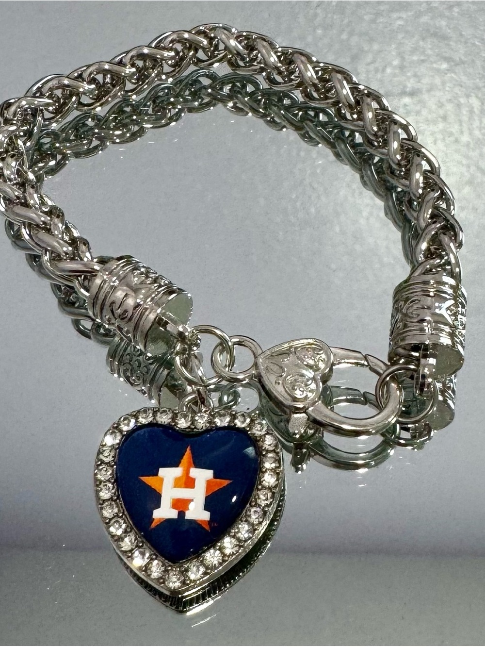 New Astros Silver-Tone Heart Charm Bracelet 7 inches